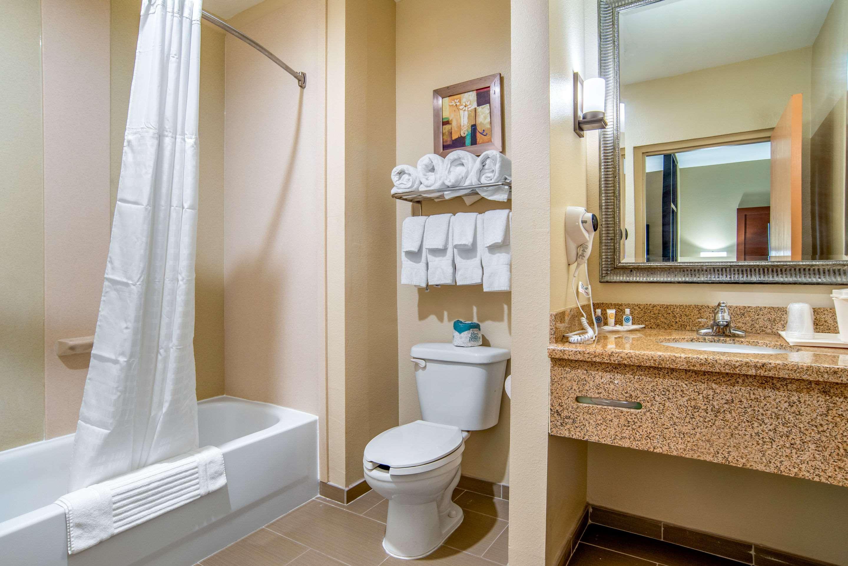Comfort Suites Gulfport Εξωτερικό φωτογραφία
