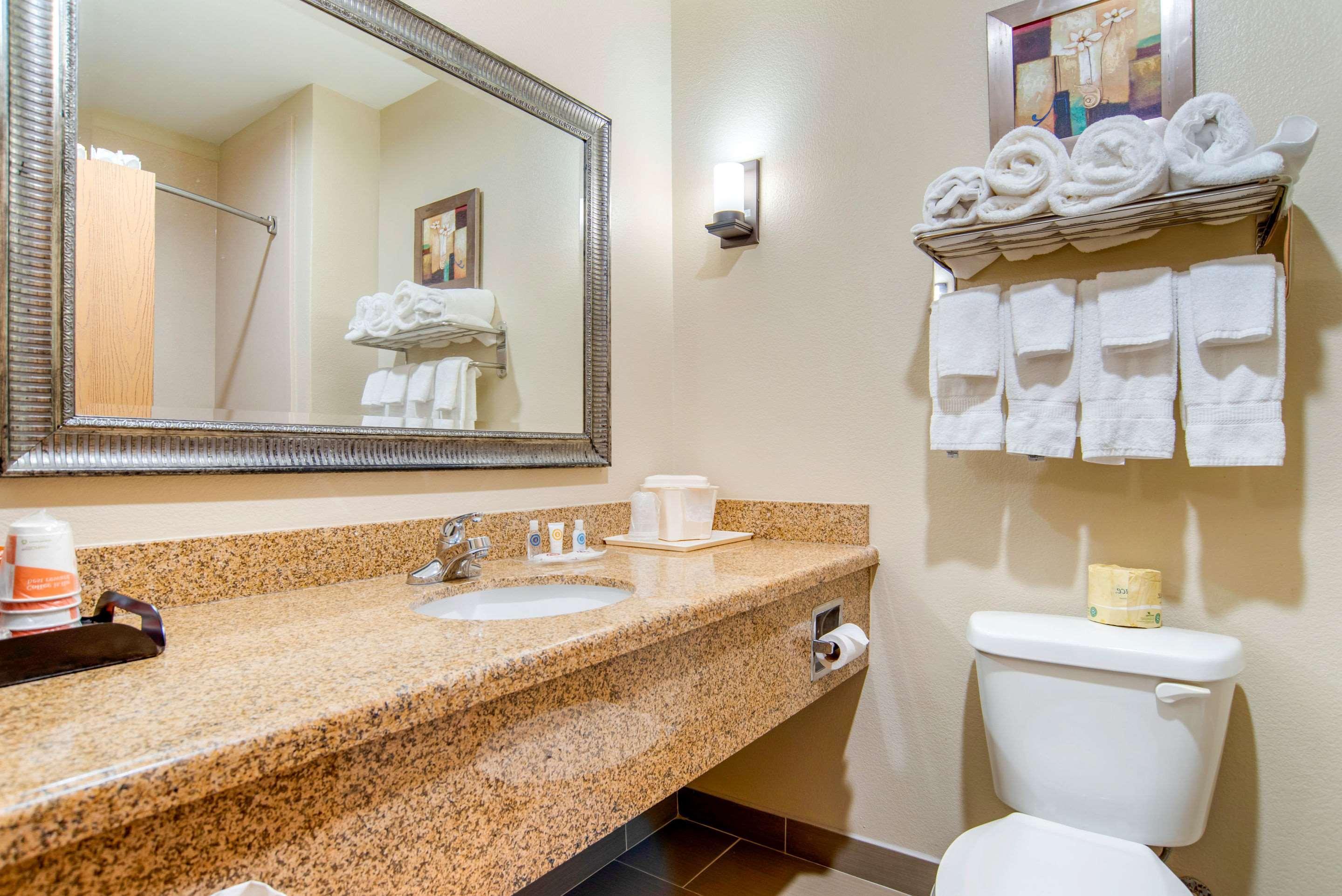 Comfort Suites Gulfport Εξωτερικό φωτογραφία