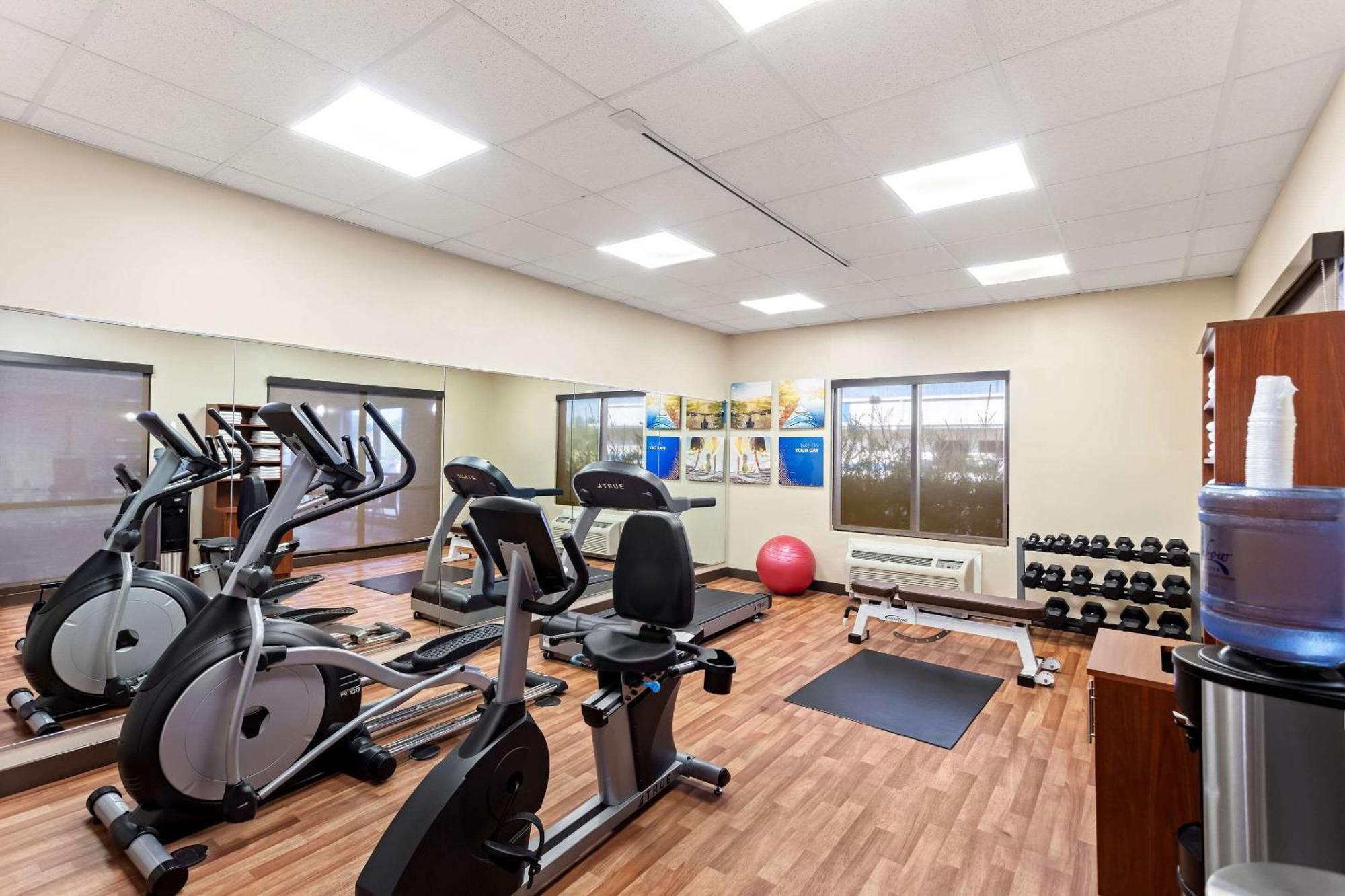 Comfort Suites Gulfport Εξωτερικό φωτογραφία