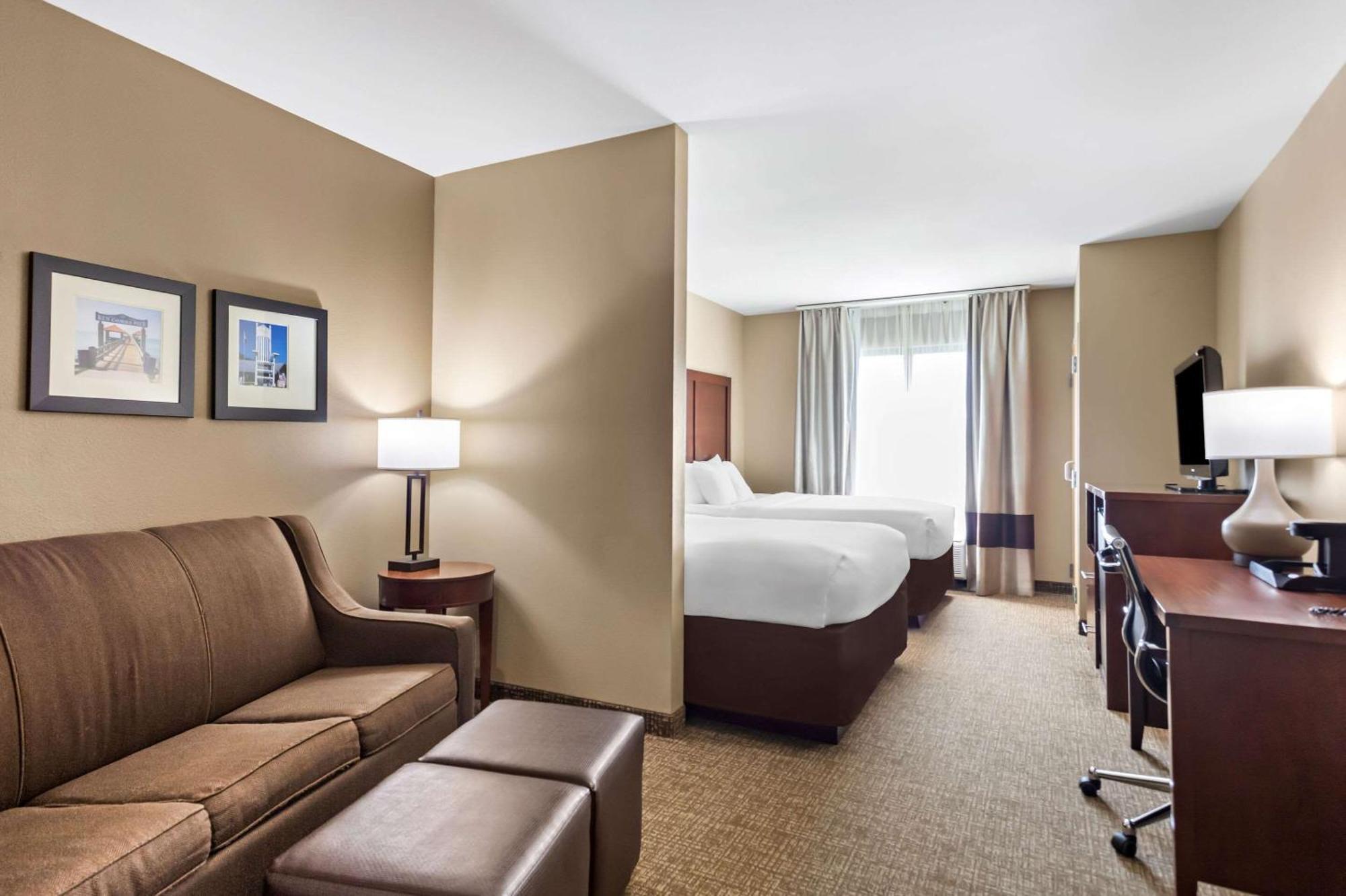 Comfort Suites Gulfport Εξωτερικό φωτογραφία