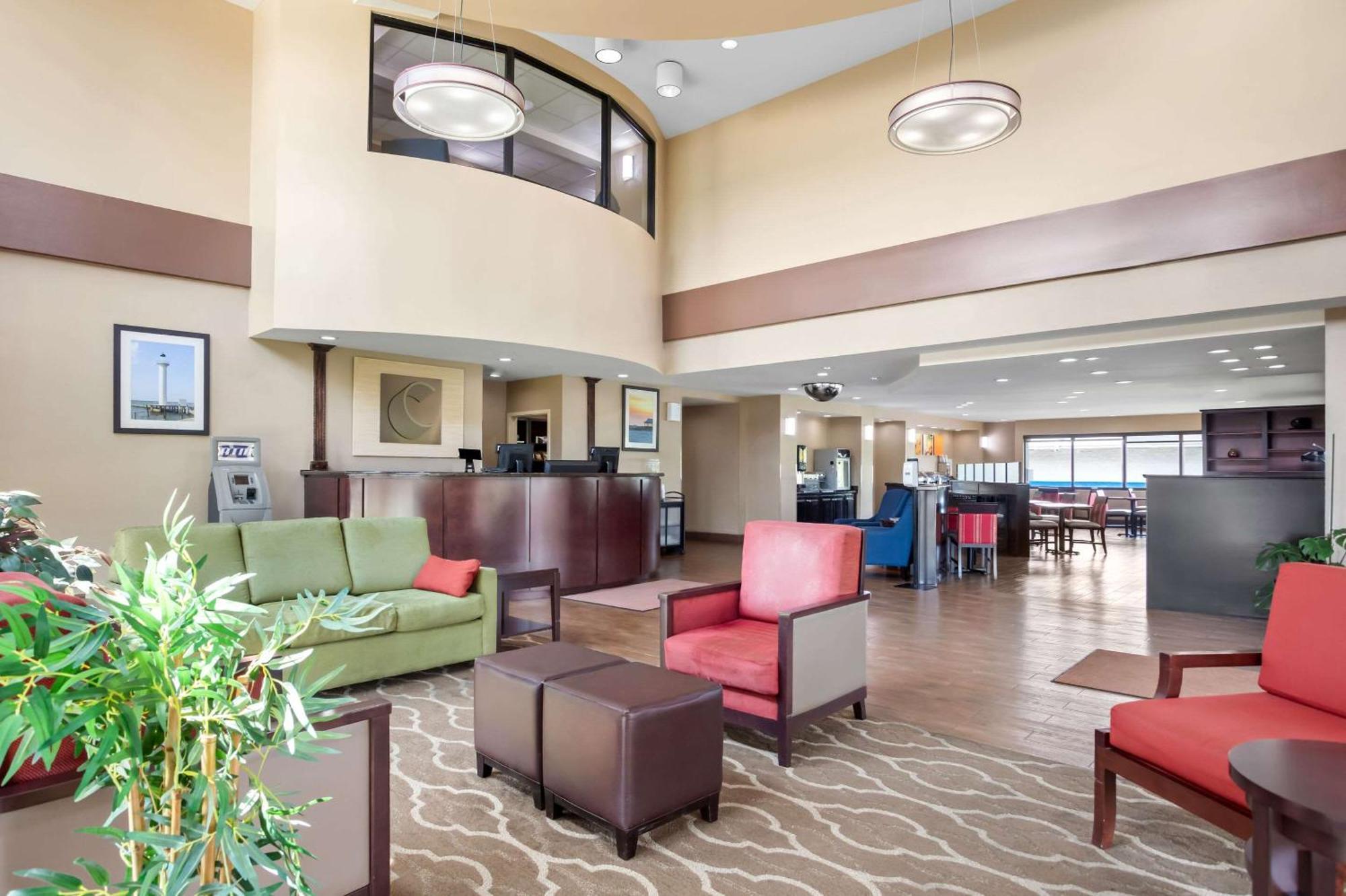 Comfort Suites Gulfport Εξωτερικό φωτογραφία